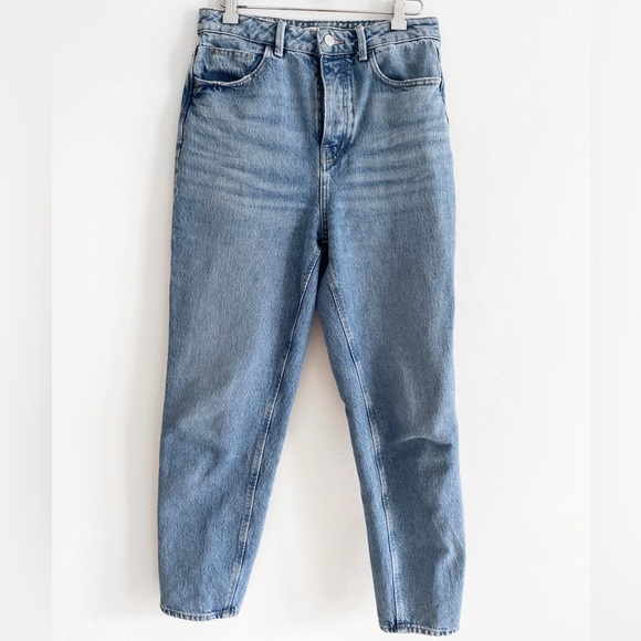 Zara High Waist Straight Jeans, Light Wash, Size 4, 100% Cotton - Picture 1 of 9